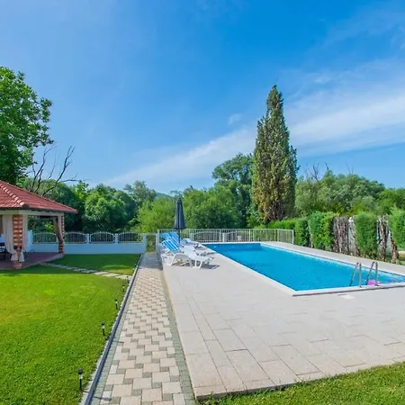 Semesterbostad Zlatar Next To Buna River Blagaj